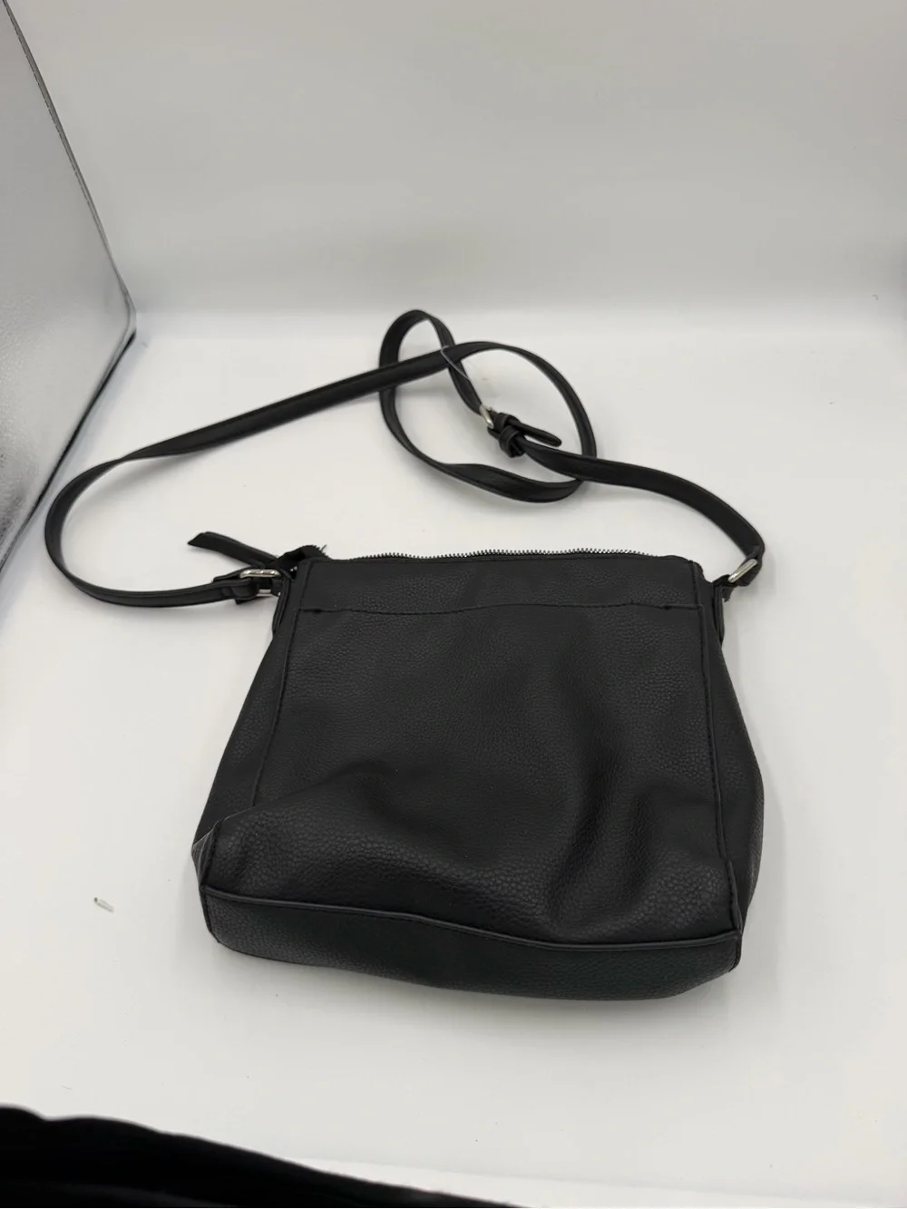 Jones New York Signature Black Pebbled Faux‎ Leather Crossbody Purse